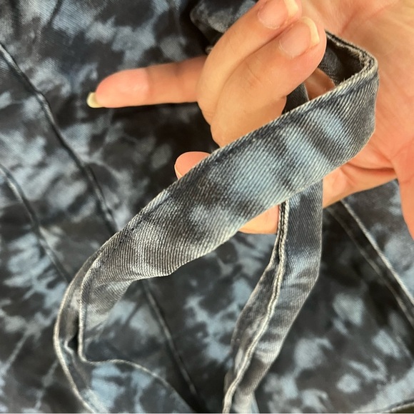 Victoria's Secret Blue Tie-Dye denim Weekender Tote Bag - Picture 2 of 8